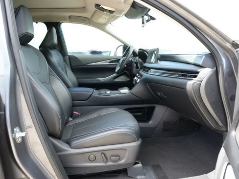 Certified 2023 INFINITI QX60 Luxe w/ Cargo Package AWD/4WD image 22