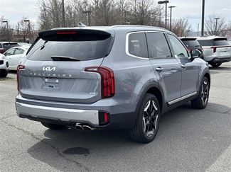 Used 2023 Kia Telluride S w/ S Sunroof Package video 2