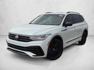 Certified 2022 Volkswagen Tiguan SE R-Line FWD video 2