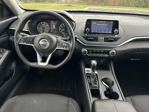 Used 2022 Nissan Altima 2.5 S image 15