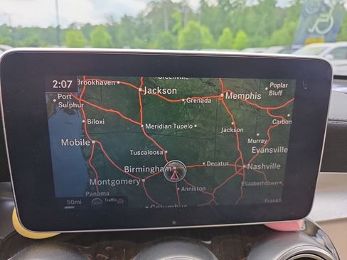 Used 2016 Mercedes-Benz GLC 300 image 2