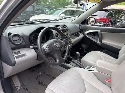 Used 2010 Toyota RAV4 Limited AWD/4WD image 17