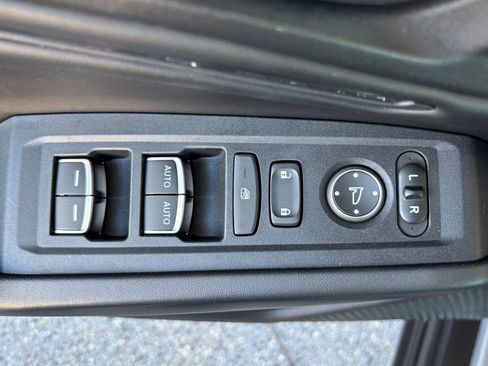 Used 2023 Honda Accord EX image 25