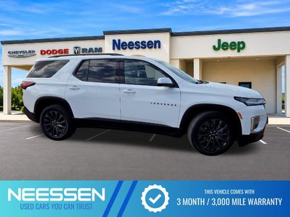 Used 2023 Chevrolet Traverse RS