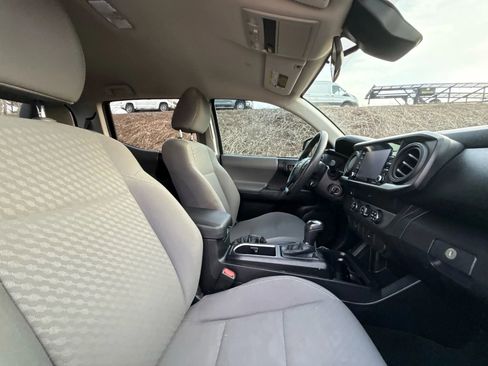 Used 2021 Toyota Tacoma SR image 24