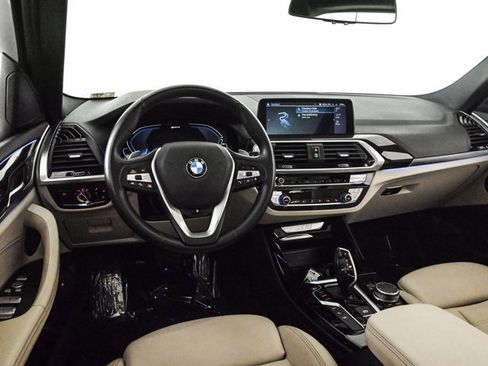 Used 2021 BMW X3 xDrive30e w/ Premium Package image 19