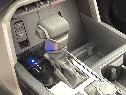 Used 2024 Toyota Tundra SR5 w/ SR5 Convenience Package image 15