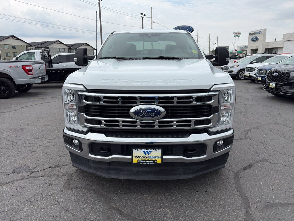 Used 2025 Ford F250 XLT AWD/4WD image 8