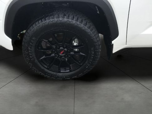 Used 2025 Toyota Tundra Limited w/ TRD Off-Road Package AWD/4WD image 2