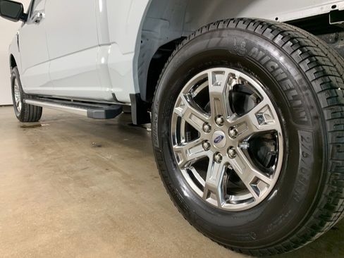 Used 2023 Ford F150 XLT w/ XTR Package image 14