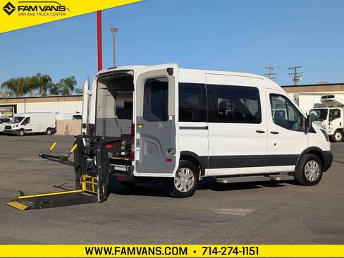 Used 2017 Ford Transit 150 XL RWD image 2