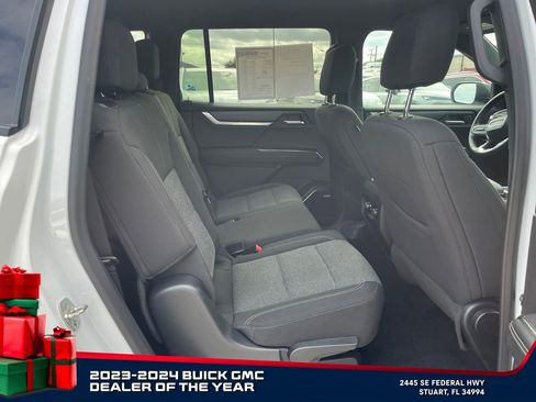 Certified 2025 GMC Acadia Elevation image 16