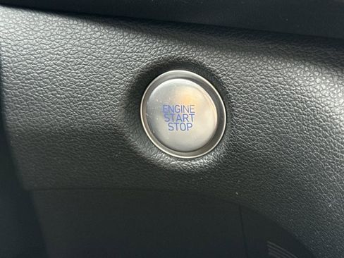 Used 2022 Hyundai Santa Fe XRT image 22