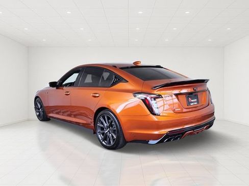 Used 2022 Cadillac CT5 V w/ Premium Package RWD image 4