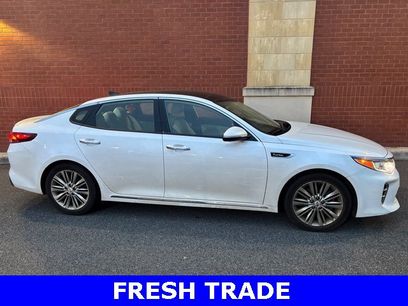 Used 2016 Kia Optima SX w/ Chrome Wheel Package