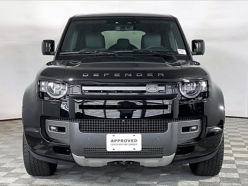 Used 2024 Land Rover Defender 110 V8 image 2