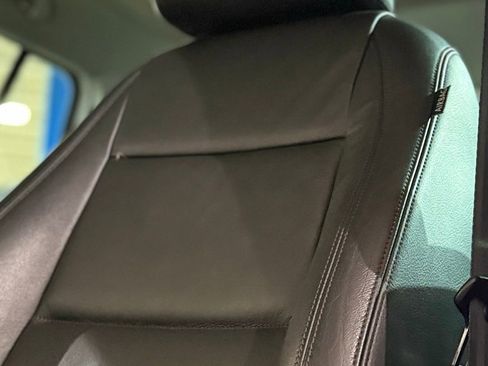 Used 2017 Volkswagen Tiguan Sport image 46