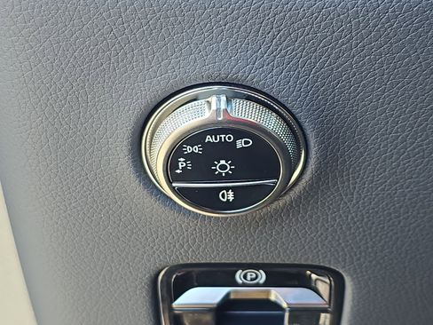 New 2026 Mercedes-Benz GLC 43 AMG AMG GLC 43 image 25