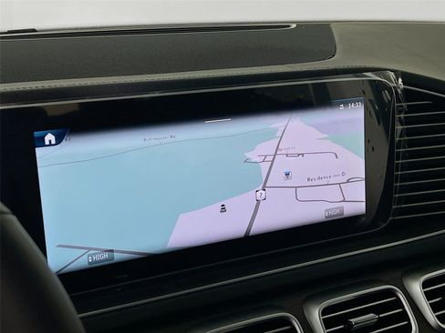 New 2026 Mercedes-Benz GLE 350 4MATIC image 13