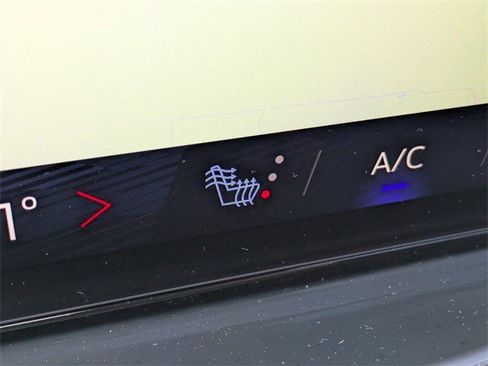 Certified 2025 Chevrolet Tahoe Z71 image 20