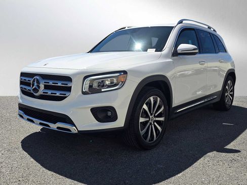 Used 2021 Mercedes-Benz GLB 250 4MATIC image 7