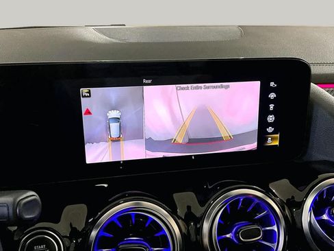 Used 2022 Mercedes-Benz GLA 250 image 28