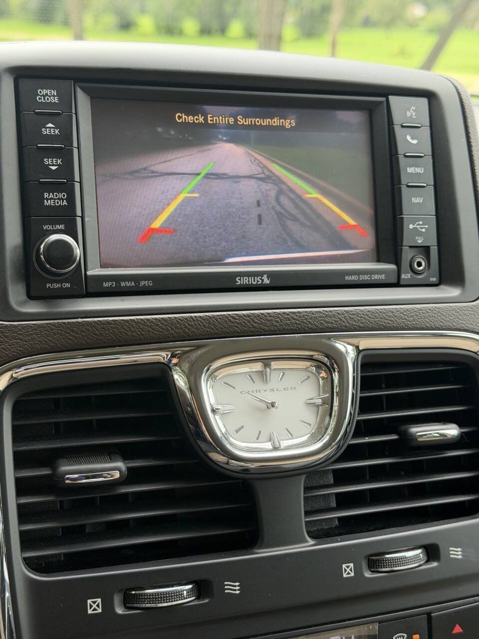 Used 2012 Chrysler Town & Country Touring FWD image 16