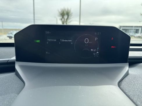 New 2026 Subaru Solterra AWD/4WD image 10