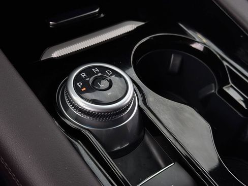 Used 2025 Ford Explorer Platinum w/ LUX Leather Package image 20