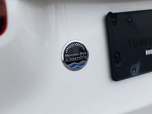 Used 2023 Mercedes-Benz GLS 450 4MATIC image 31