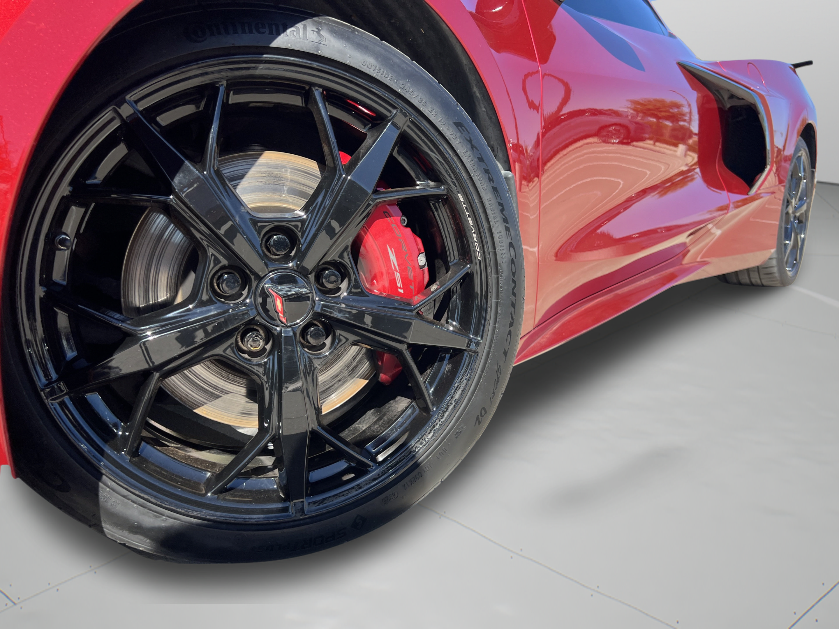Used 2021 Chevrolet Corvette Stingray Premium Conv w/ Z51 Performance Package RWD image 30