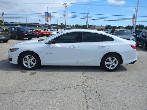 Used 2022 Chevrolet Malibu LS FWD image 5