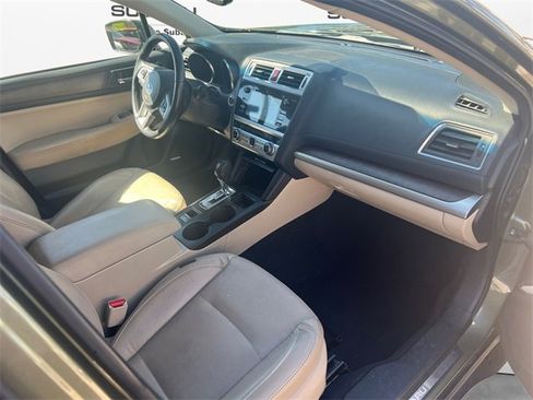Used 2016 Subaru Outback 2.5i Limited image 13