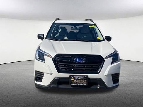 Used 2024 Subaru Forester AWD/4WD image 3