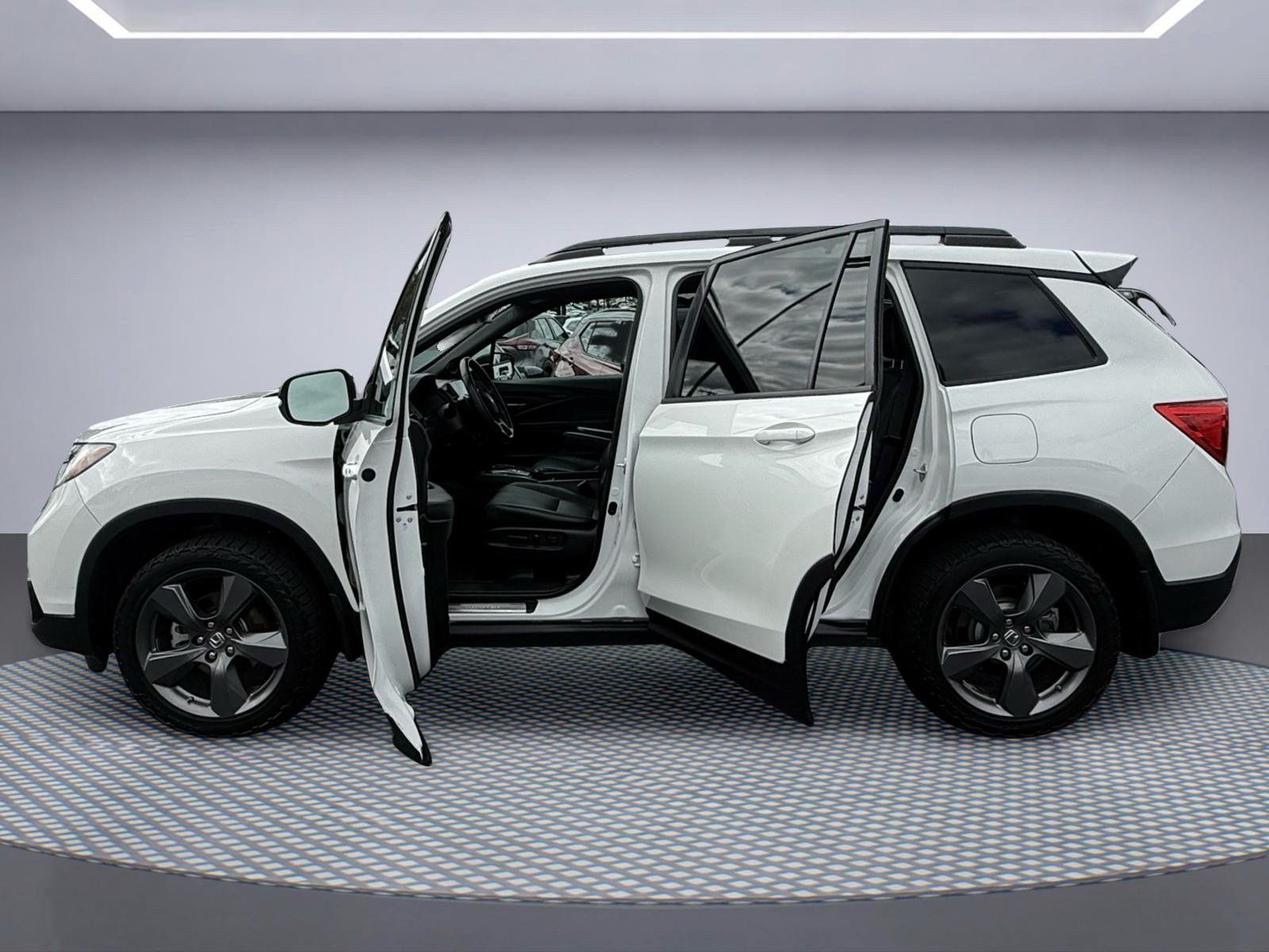 Used 2021 Honda Passport Touring image 13