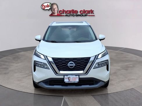 Used 2022 Nissan Rogue SV w/ SV Premium Package FWD image 8