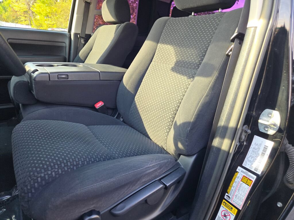 Used 2013 Toyota Tundra 2WD Double Cab image 29