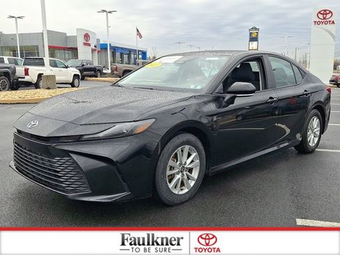 Certified 2025 Toyota Camry LE image 3