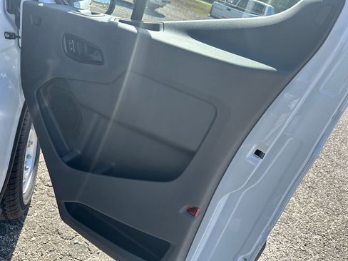 New 2026 Ford Transit 250 148 Medium Roof image 14