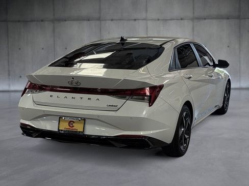 Used 2021 Hyundai Elantra Limited FWD image 5
