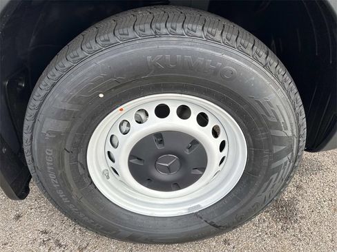 New 2026 Mercedes-Benz Sprinter 144 Cargo image 9