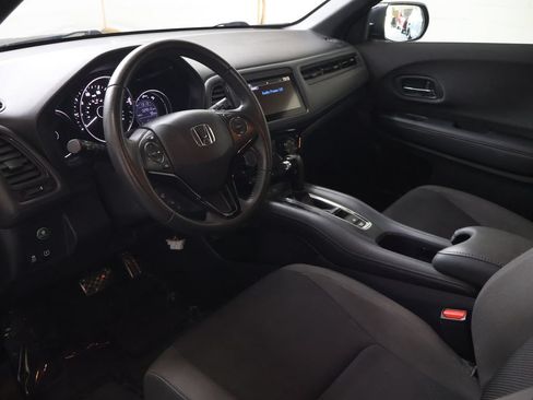 Used 2022 Honda HR-V Sport image 18