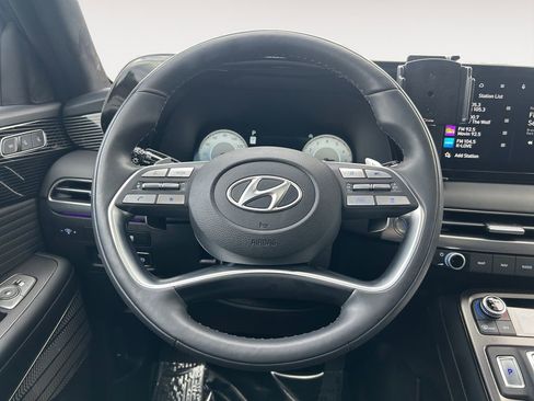 Used 2025 Hyundai Palisade Calligraphy image 14