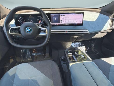 Certified 2024 BMW iX xDrive50 w/ Premium Package AWD/4WD image 17