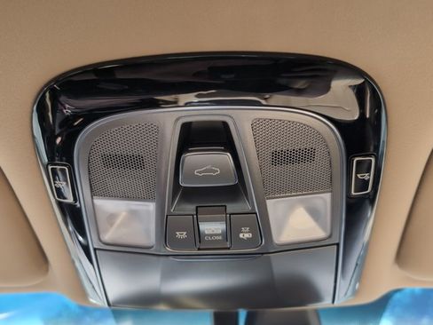 Used 2015 Hyundai Azera Limited FWD image 18