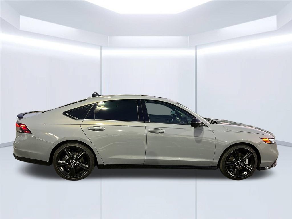Certified 2026 Honda Accord Sport image 7