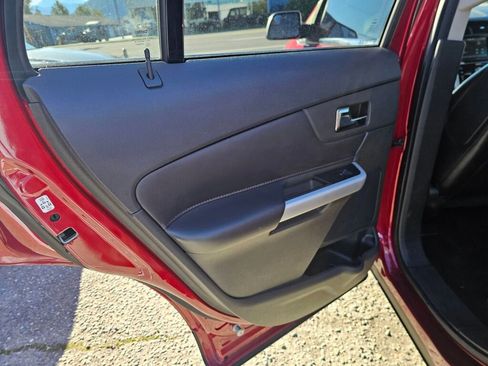 Used 2013 Ford Edge Limited w/ Class II Trailer Tow Pkg image 19