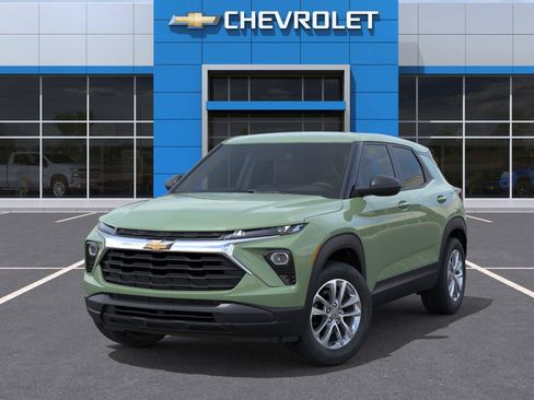 New 2026 Chevrolet TrailBlazer LS w/ LS Convenience Package AWD/4WD image 6