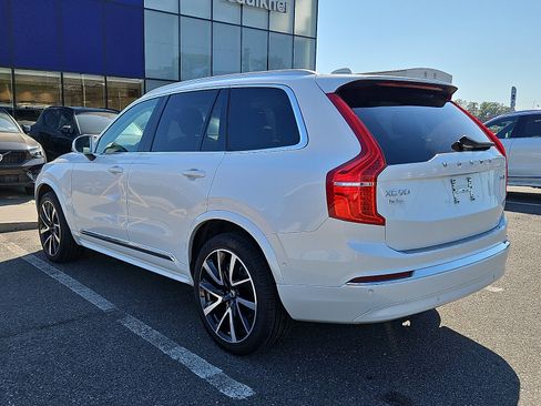 Used 2023 Volvo XC90 B6 Plus w/ Protection Package Premier AWD/4WD image 4