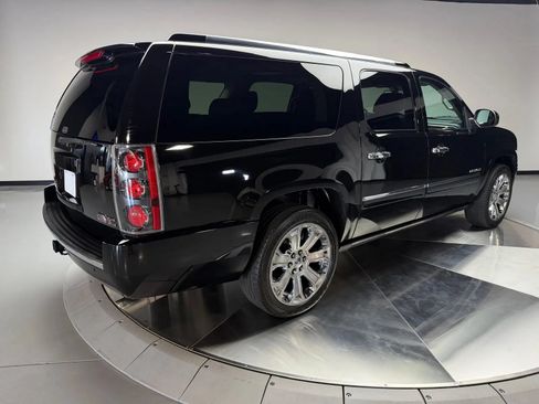 Used 2012 GMC Yukon XL Denali AWD/4WD image 2